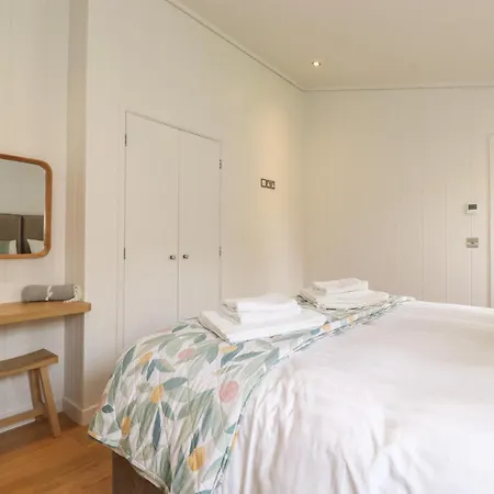 Blackthorn Copse * Ulverston